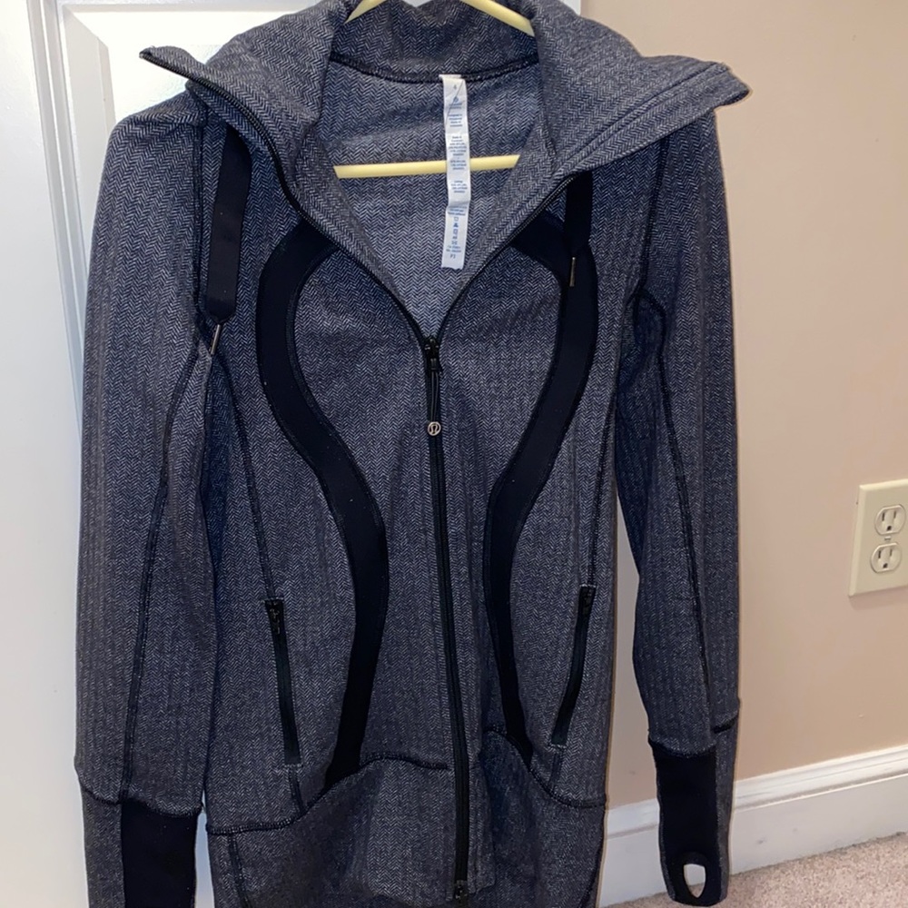 Lululemon In Stride Hooded Jacket Charcoal Grey Size 4